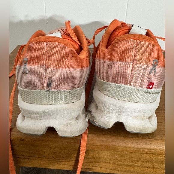 On Cloud Cloudsurfer Sneakers - Picture 4 of 12